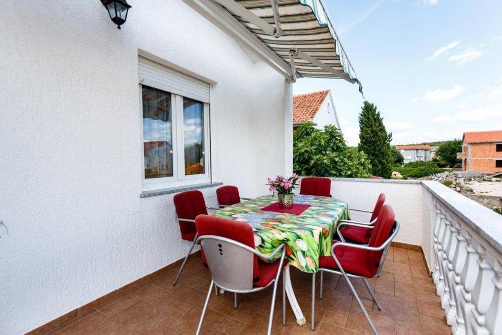 Adria-Holiday House With A Private Pool In Krk Kornić 외부 사진
