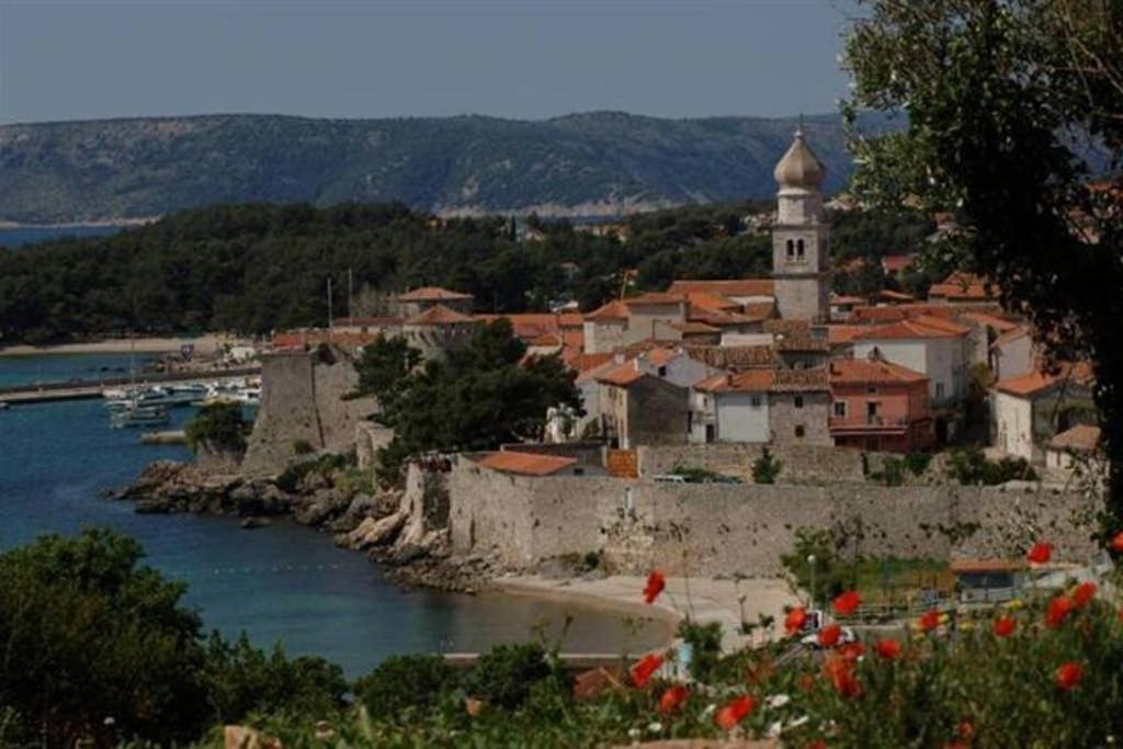 Adria-Holiday House With A Private Pool In Krk Kornić 외부 사진