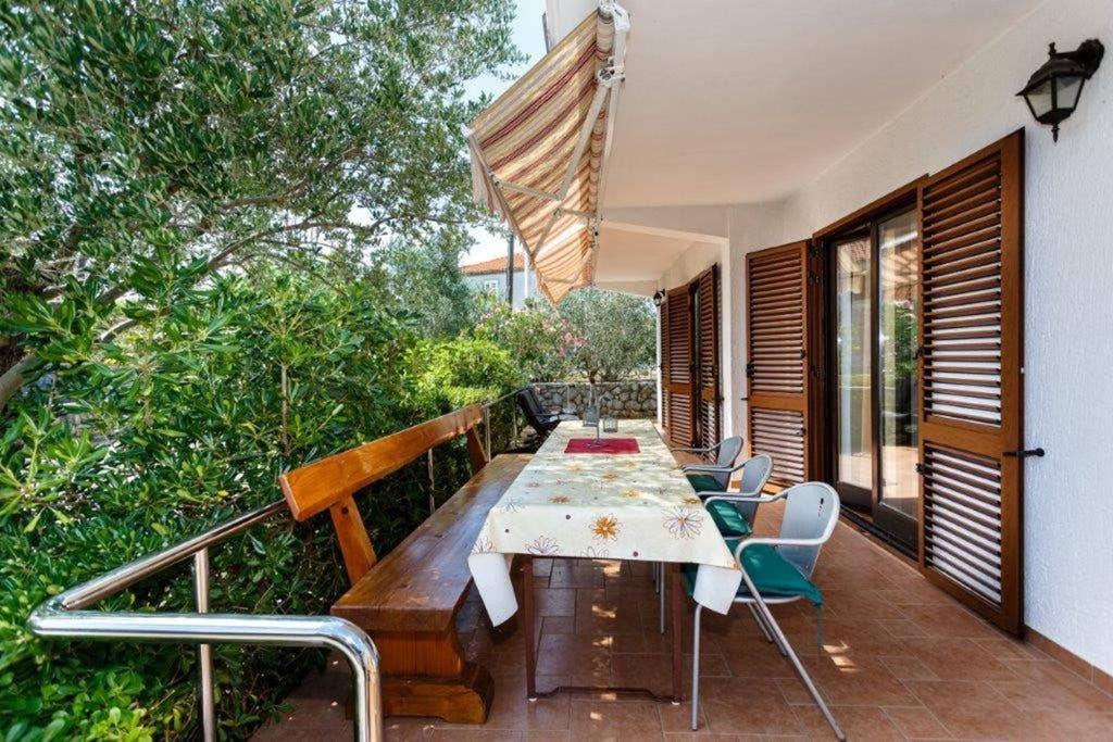 Adria-Holiday House With A Private Pool In Krk Kornić 외부 사진
