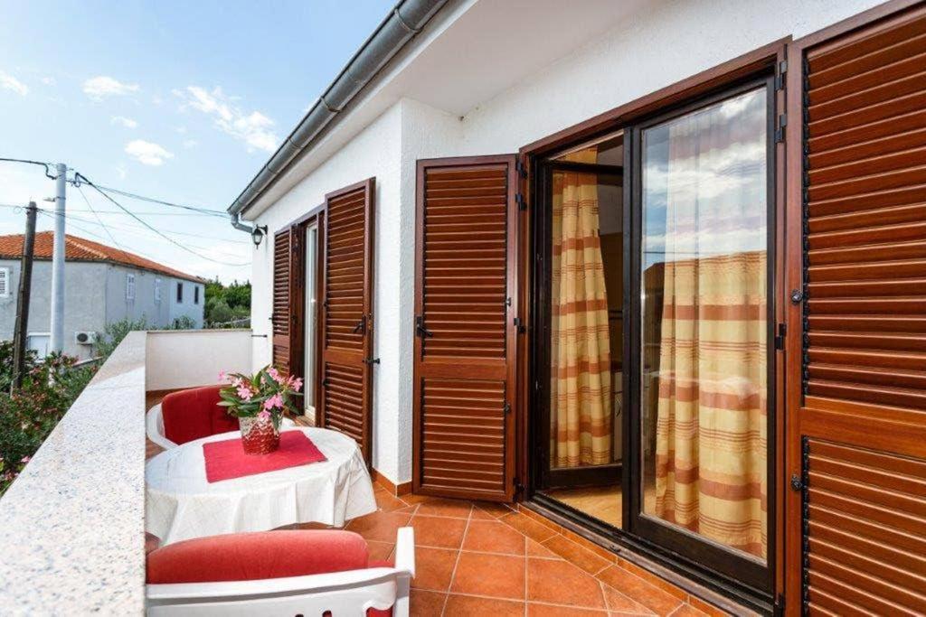 Adria-Holiday House With A Private Pool In Krk Kornić 외부 사진