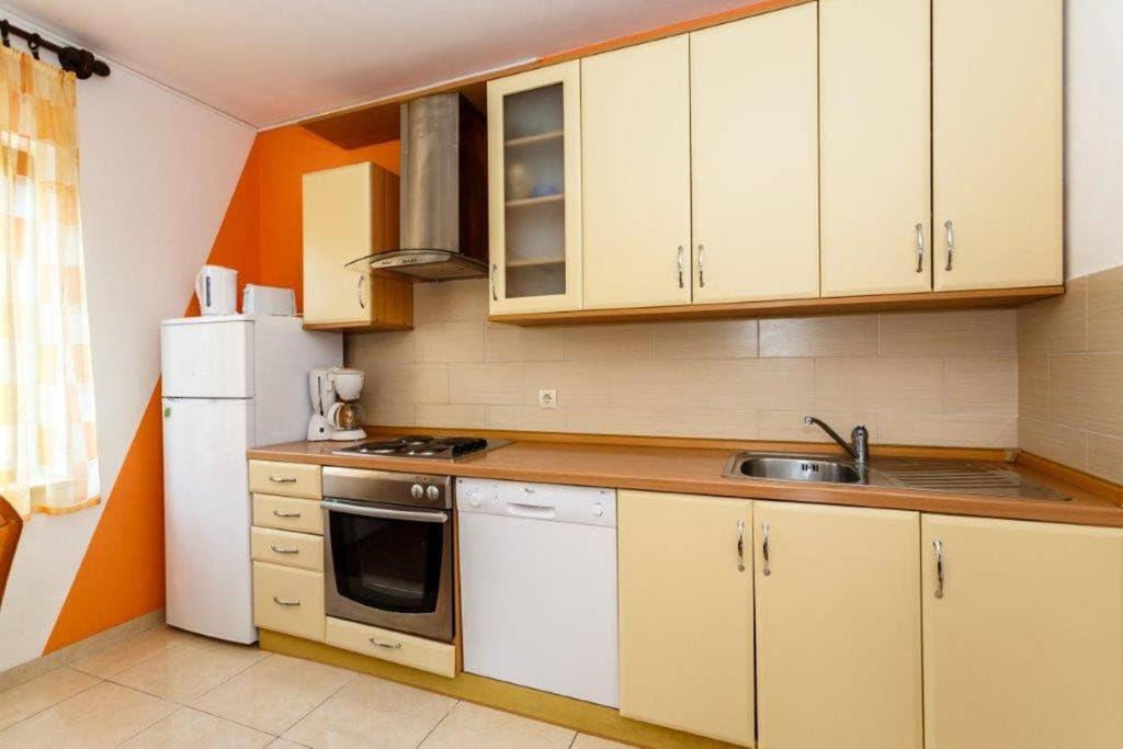 Adria-Holiday House With A Private Pool In Krk Kornić 외부 사진