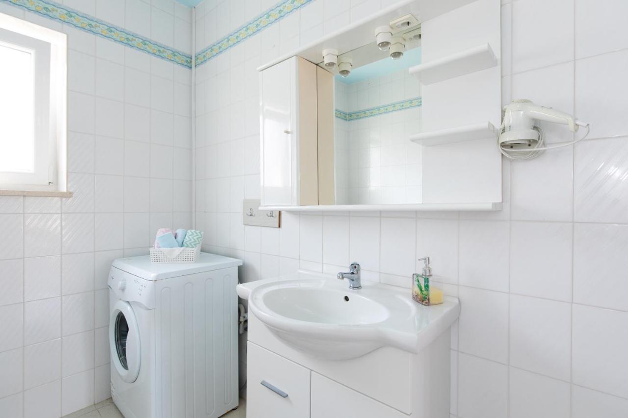 Adria-Holiday House With A Private Pool In Krk Kornić 외부 사진