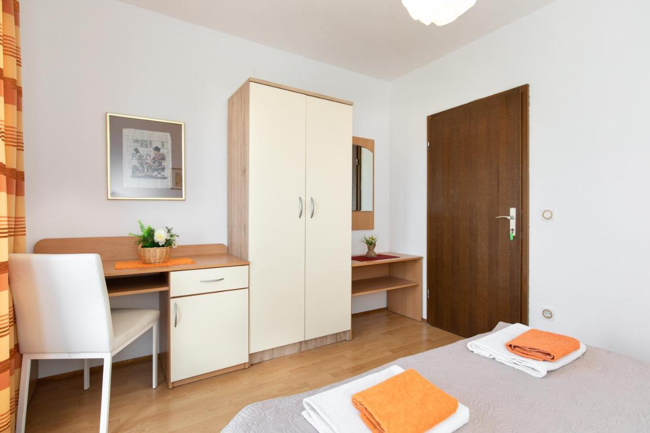 Adria-Holiday House With A Private Pool In Krk Kornić 외부 사진