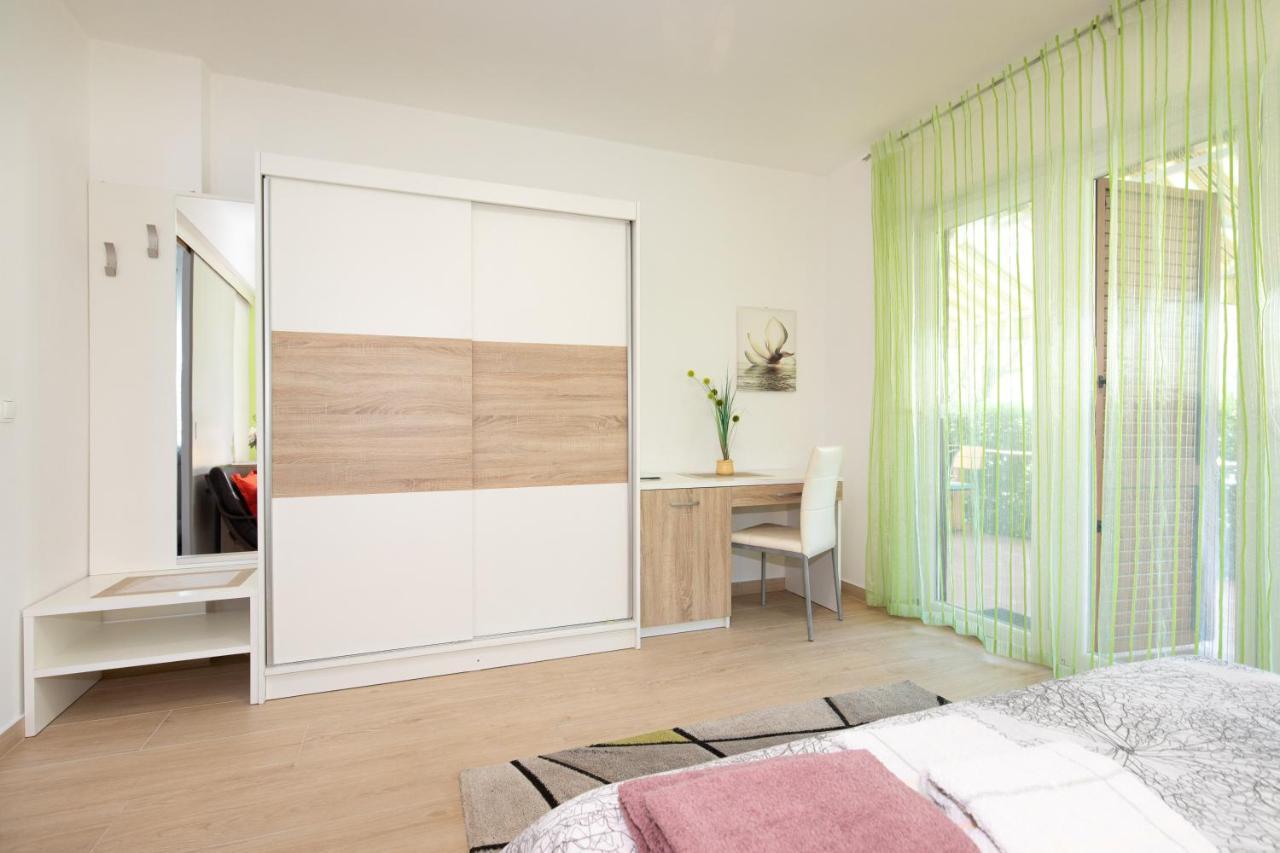 Adria-Holiday House With A Private Pool In Krk Kornić 외부 사진